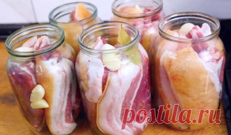 Аппетитное сало в рассоле горячим способом очень легко приготовить в домашних условиях....