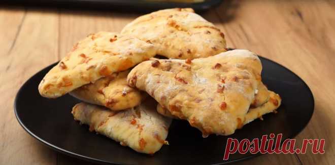 Рецепт вкусной выпечки с сыром, которую я теперь готовлю вместо хлеба | Webspoon Plus Пульс Mail.ru Вкусные треугольнички с сыром вместо обычного хлеба.