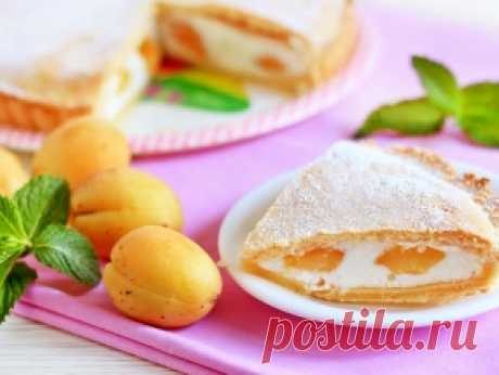 Пирог с абрикосами и белковой начинкой