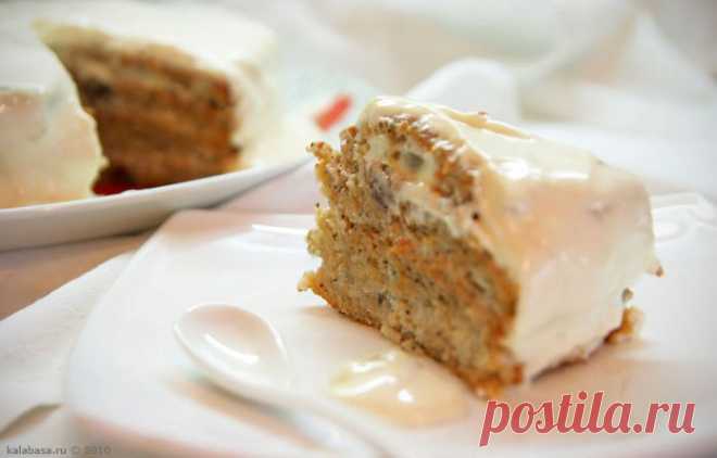 Торт со смородиновым вареньем и сметаной "Негр в пене"