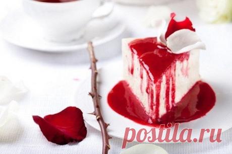 БАВАРСКИЙ КРЕМ-МУСС С ЛЕПЕСТКАМИ РОЗ
Ингредиенты:
Желток куриный - 6 шт.
Показать полностью…