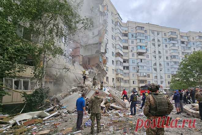На обстрел Белгорода Украиной отреагировала ООН. В ООН выступили против любых атак на гражданскую инфраструктуру после удара по Белгороду, в результате которого обрушился подъезд десятиэтажного дома. Погибли по меньшей мере два человека, пострадавших — около 20
