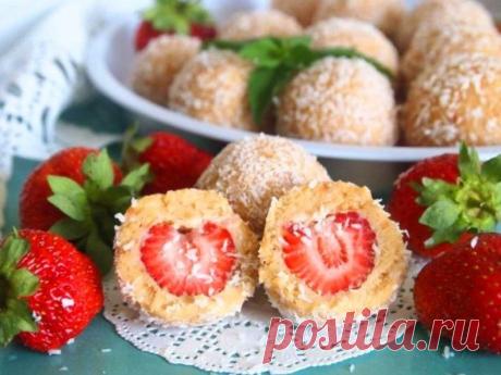 Клубника в твороге — Кулинарная книга - рецепты с фото