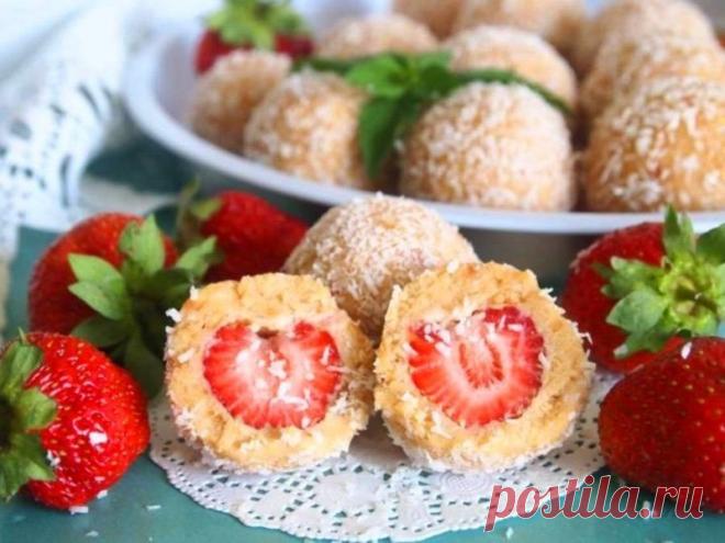 Клубника в твороге — Кулинарная книга - рецепты с фото