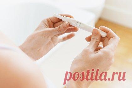 15-летняя россиянка забеременела после изнасилования в гостях у интернет-друга. В Уфе задержали 22-летнего местного жителя, который изнасиловал 15-летнюю подругу младшего брата. Девочка-подросток на время переехала в Уфу из деревни Архангельской области для занятий с репетитором по русскому языку. В свободное время она играла в компьютерную игру, в которой познакомилась с ровесником.