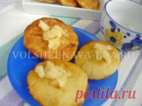 Сырники из творога — 3 вкусных рецепта с фото творожных сырников с фруктами, манкой, зеленью и др.  | Волшебная Eда.ру