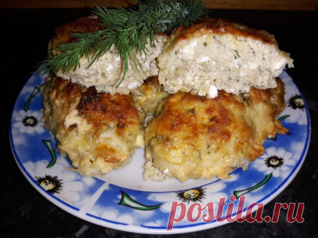 Для вкусного и полезного ужина — бюджетные котлетки из минтая с творогом
