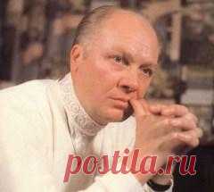 Сегодня 15 мая в 1926 году родился(ась) Владимир Трошин