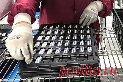 Россиянам объяснили неизбежность дефицита автоэлектроники. Исполнительный директор аналитического агентства «Автостат» Сергей Удалов объяснил неизбежность дефицита автоэлектроники в России по крайней мере до конца текущего года. По его словам, до конца 2021-го ситуация в полной мере не разрешится, поскольку производители сосредоточились на бытовой технике.