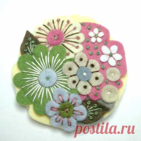 POCKETFUL OF POSIES FELT BROOCH | Flickr - Photo Sharing!