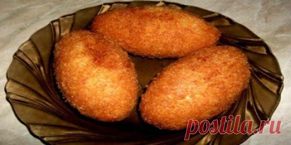 Котлета «по-киевски» из фарша! Котлеты по киевски из фарша, сочные и нежные внутри, с маслом в серединке, и все это — под аппетитной хрустящей корочкой панировки.