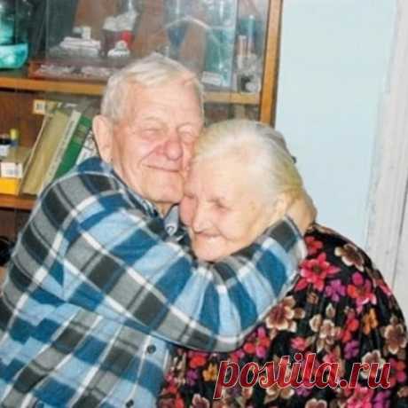 Они не виделись 56 лет, но все эти годы любили друг друга