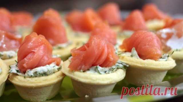 Что положить в тарталетки: 10 простых идей на любой вкус