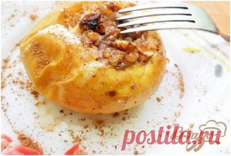 Запекаем яблоки с гречкой