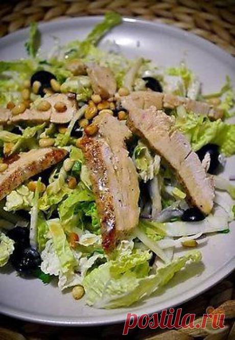 Кушай и худей | Лучшие рецепты САЛАТ ИЗ ПЕКИНСКОЙ КАПУСТЫ С ОВОЩАМИ И ГРУДКОЙ