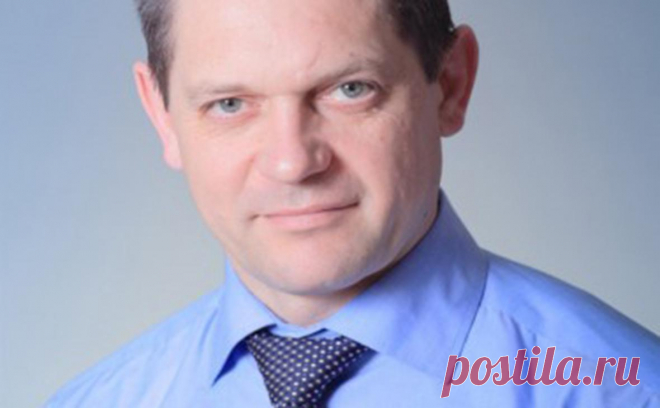 Депутат из Асбеста назвал провокацией скандал с сыном-кандидатом. Сын депутата из Асбеста, который сам хочет пройти в городскую думу на предстоящих выборах, в ходе конфликта назвал «грязью» местных волонтеров. Губернатор Свердловской области призвал его извиниться, а отца – отреагировать