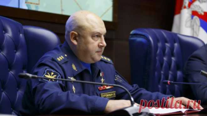 С.СУРОВИКИН.