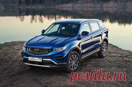 Три цилиндра. Geely начала продажи кроссовера Atlas Pro. Стоимость автомобиля начинается от 2 688 990 руб.