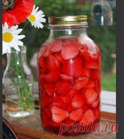 ликеры вишневый и клубничный