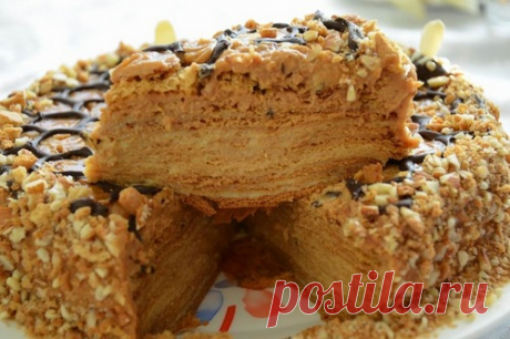 Медовик с молочным заварным кремом, рецепт — Вкусо.ру