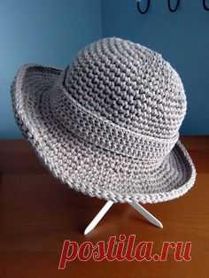 Mein Hut3  Free pattern..uses dbl strands to crochet.