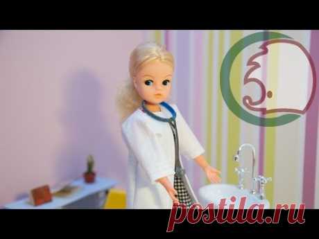 Кукла - доктор. Как сшить докторский халат и смастерить стетоскоп. Doll is a doctor.