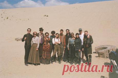 Тень и кость (2023)