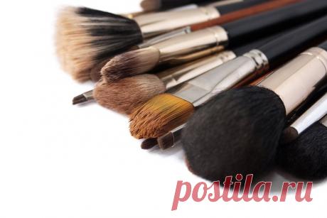 9 вредных привычек, виновных в закупорке пор