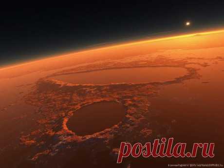 Атмосфера Марса на 95,3% состоит из углекислого газа, на 2,7% из азота, на 1,6% из аргона, на 0,13% из кислорода, на 0,07% из окиси углерода и на 0,03% из паров воды. / Физика невозможного!