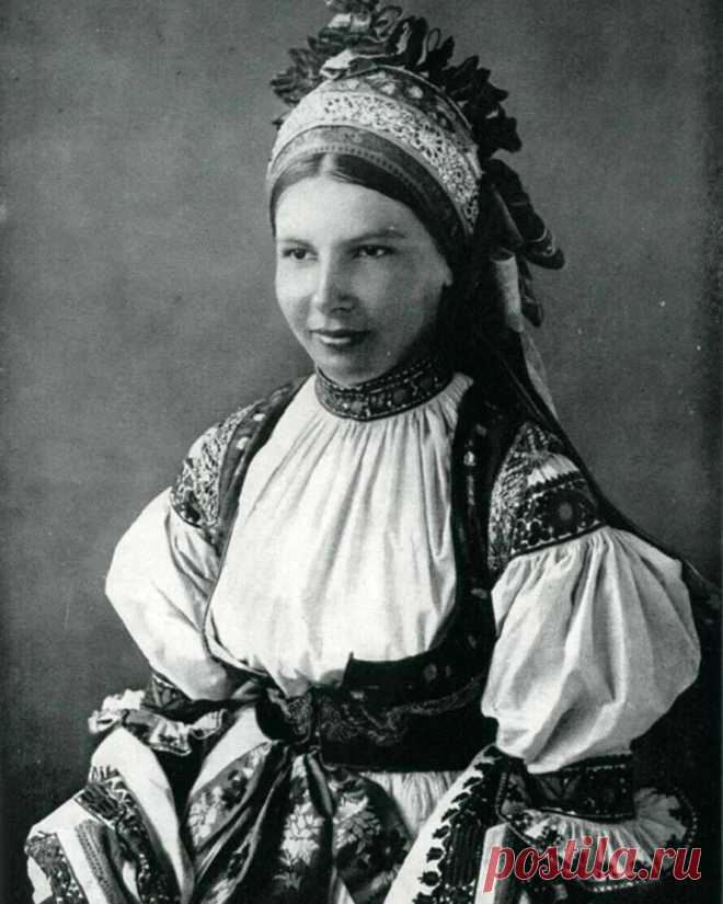 Такие разные невесты. Подборка юных красавиц прошлого в национальных свадебных костюмах | Фотоблог №1005001 | Дзен
