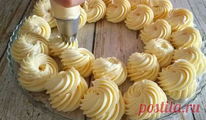 Крем из маскарпоне, сгущенки и масла