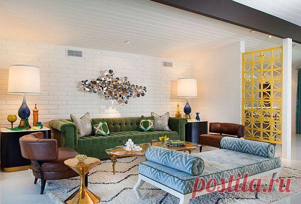 (+1) тема - Подход к покупке дивана | Полезные советы
Иногда при оформлении интерьера различным мелким деталям уделяется настолько много внимания, что на более значимые предметы не остаётся ни сил, ни времени. Выбор дивана можно отнести к такой проблеме. Тем более что ассортимент огромен, а желания не всегда совпадают с возможностями. Поэтому подобрать вариант, удовлетворяющий все потребности, невероятно сложно. Предлагаем несколько правил, которые помогут найти свой единственный и идеальный ди