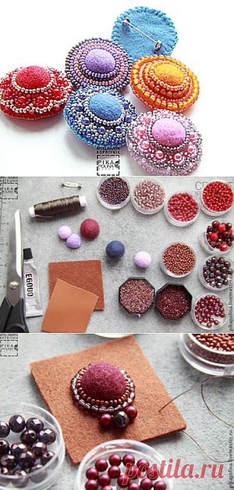 Брошка из бисера и войлока - Ярмарка Мастеров - ручная работа, handmade