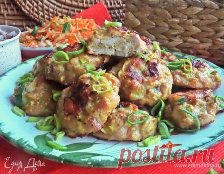 Котлеты с моцареллой (из духовки). Ингредиенты: куриное филе, яйца куриные, лук-порей | Официальный сайт кулинарных рецептов Юлии Высоцкой