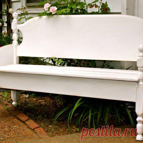 Самодельная садовая скамья из спинок кроват