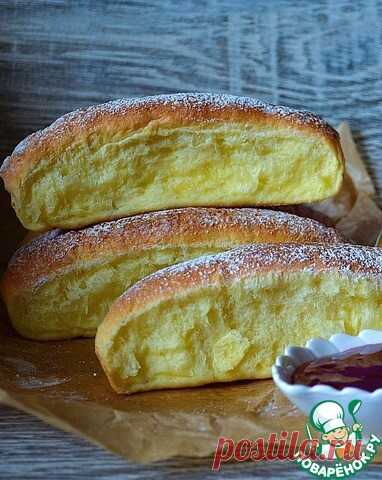 Чайный хлеб Виндзоров

Чайный хлеб Виндзоров (Виндзорский хлеб) – это разновидность классической выпечки, которая пришла в мировую кулинарию из Уэльса (Англия). Его подают в самом Букингемском дворце. Это изысканный десертный хлеб с невероятно воздушной текстурой и хрустящей сахарно-масляной корочкой. Рекомендую.

Источник: https://www.povarenok.ru/recipes/show/182324