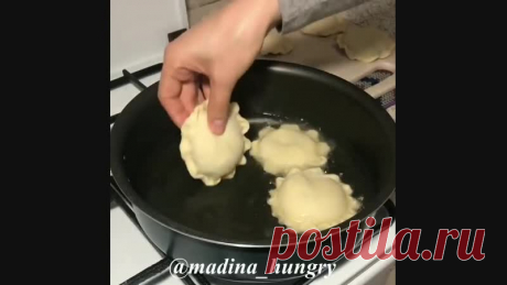 Такие пирожки называются Чебушки, а тесто в них просо невероятное! Обязательно попробуйте