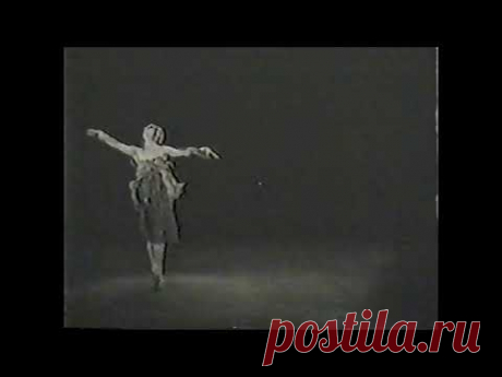 Anna Pavlova -Dragonfly-