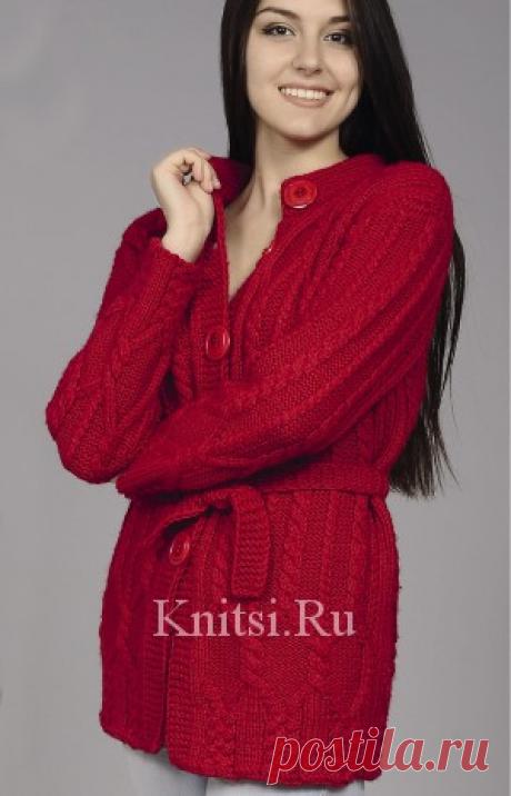Теплая вязаная кофточка
