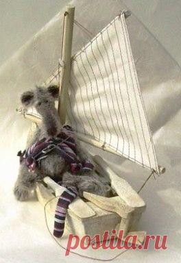 Товары для рукоделия, швейная фурнитура, ткани.
Веселая Крыска Рикки. Шьем сами игрушку. Выкройка