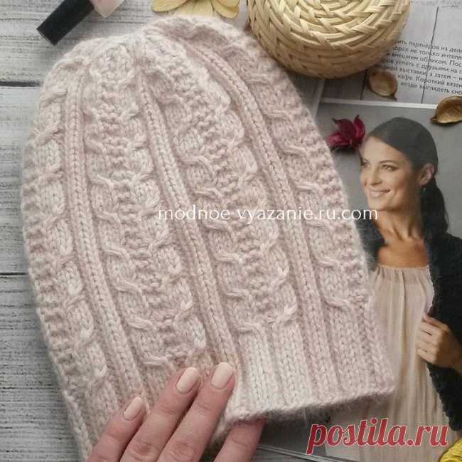 Стильные шапочки связанные спицами для девушек - Klubok - Modnoe Vyazanie.ru.com