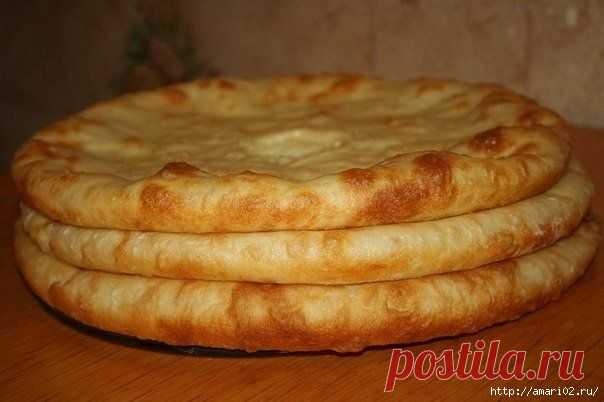 Лепёшки с сырно-мясной начинкой.