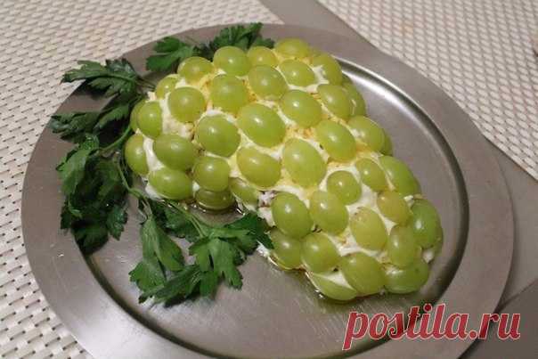 КОЛЛЕКЦИЯ САМЫХ ВКУСНЫХ И КРАСИВЫХ САЛАТОВ

1. Салат 