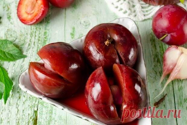 Маринованные сливы с гвоздикой и корицей — Сад Заготовка