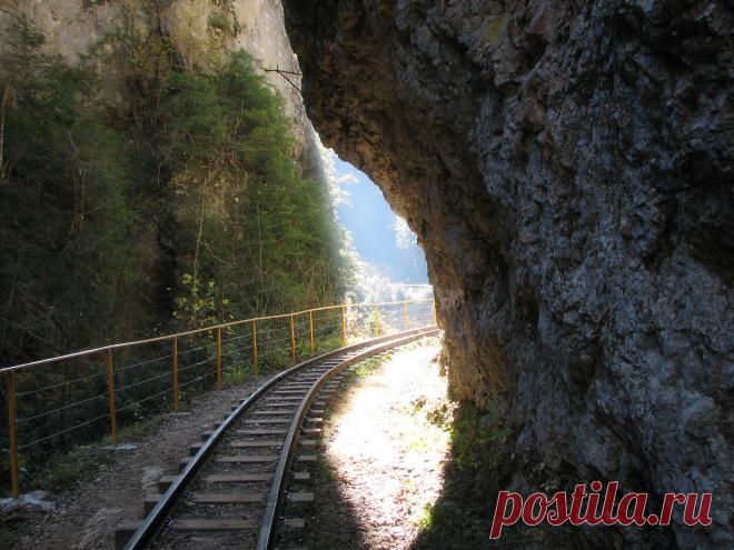 Гуамское ущелье