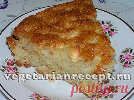 Яблочный пирог или шарлотка с яблоками без яиц.