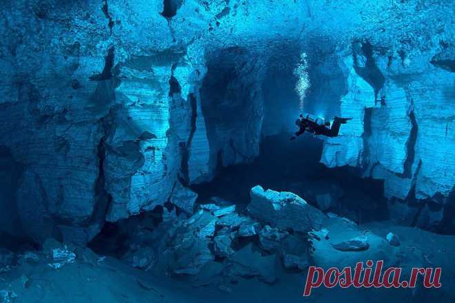10 самых красивых и удивительных пещер мира
