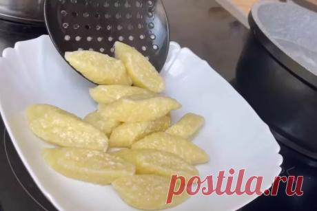 Бросил в воду, 5 минут – и ленивые вареники из творога сметаются со стола: идеальный рецепт с нежным вкусом. 12 февраля 2025 г. Кубанские новости