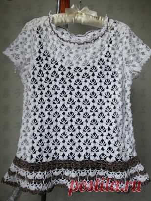 Кофточка крючком
http://labhousehold.com/crochet-blouse-16.html