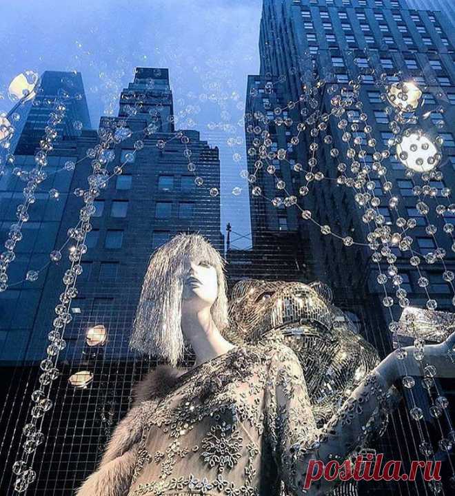 Sparklet Family Hоuse
http://www.stihi.ru/2016/08/06/4726

https://music.yandex.ru/album/1121506/track/10366475
Call to Grace
Исполнители: Christian Henson, Dot Allison
